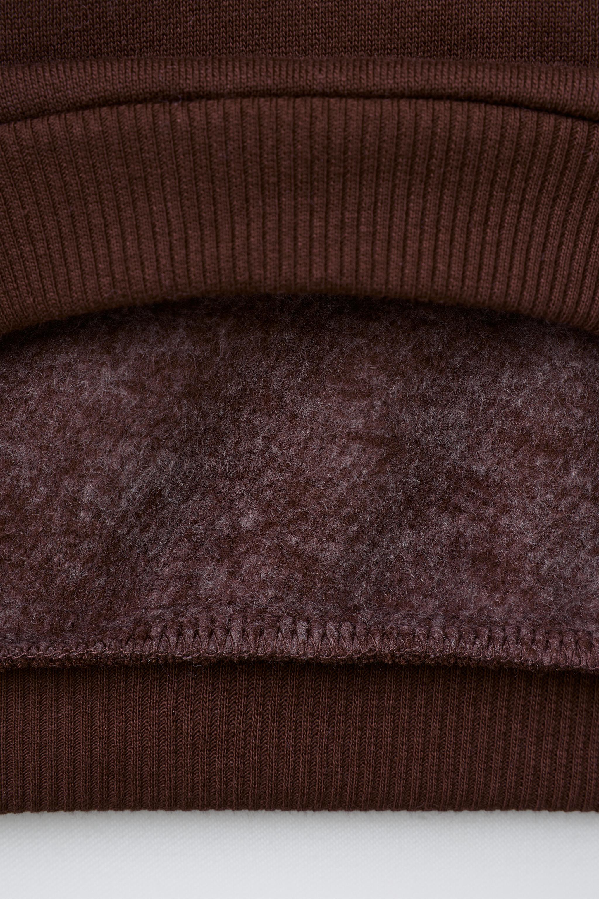 HELLO KITTY © SANRIO RIBBED SWEATSHIRT AND LEGGING SET